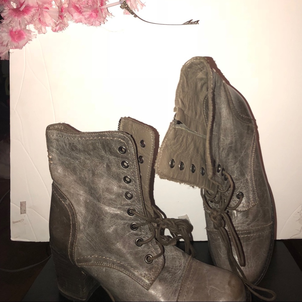 Steve Madden combat boots
